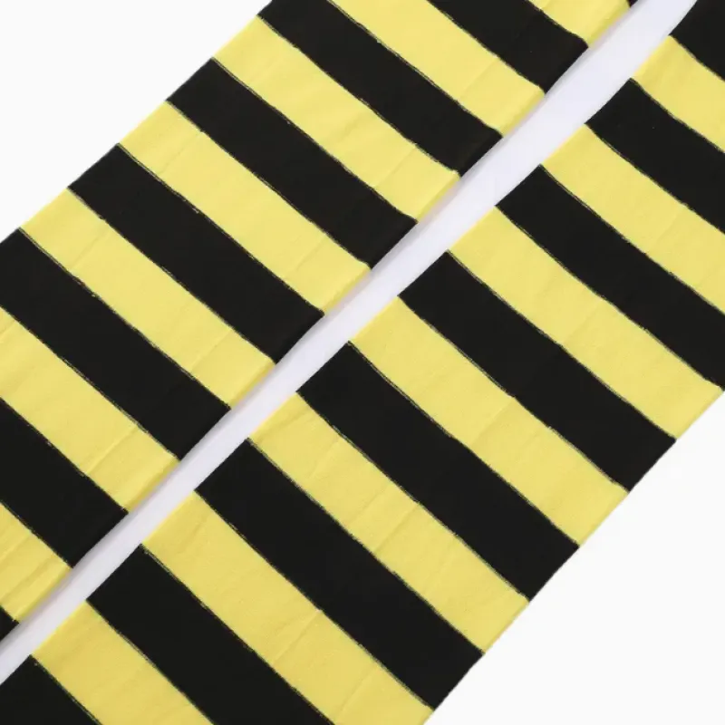 جوراب شلواری راه راه